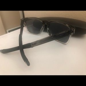 *NEW* Oakley Catalyst Sunglasses